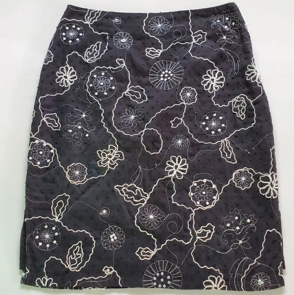 ts dixin Embroider Size 2 Cotton Pencil Skirt - Picture 2 of 11